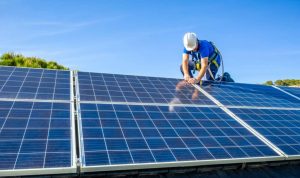 Installation et mise en production des panneaux solaires photovoltaïques à Cluny